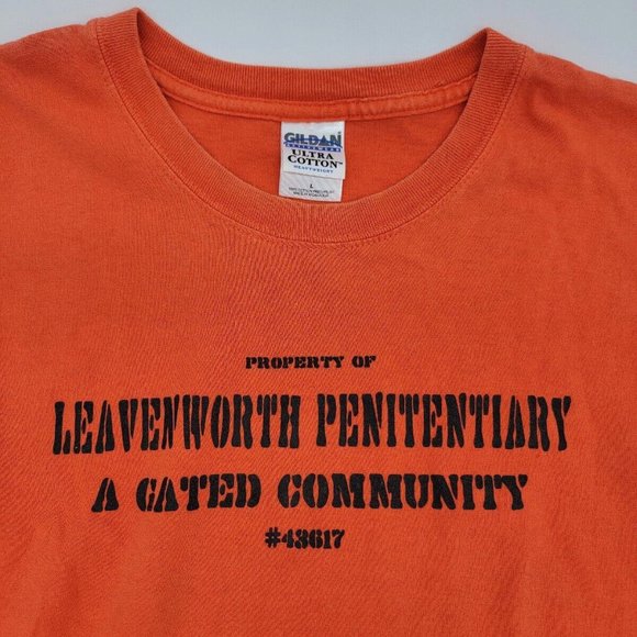 Gildan Orange S/S Tee "Property of Leavenworth Penitentiary" Funny Lg Halloween - Picture 1 of 5
